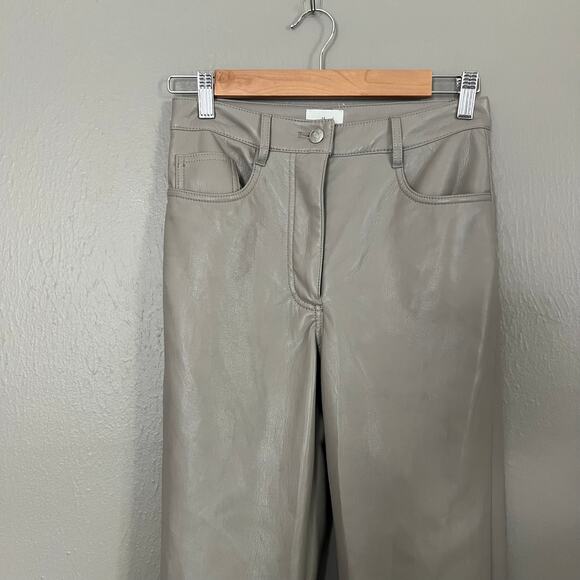 ARITZIA Melina Vegan Leather Pant in Grey/Beige Size 2 casual fall straight leg - Picture 2 of 9